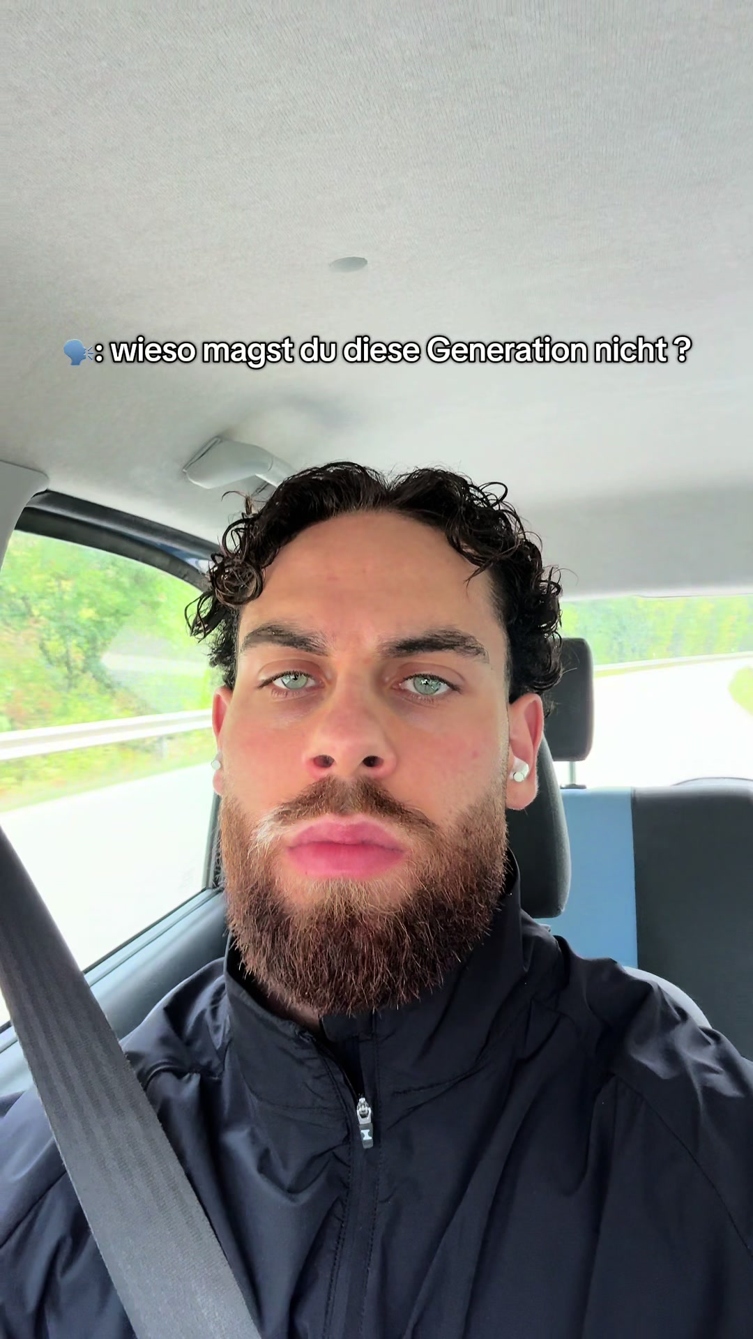 @Yannikwlfl