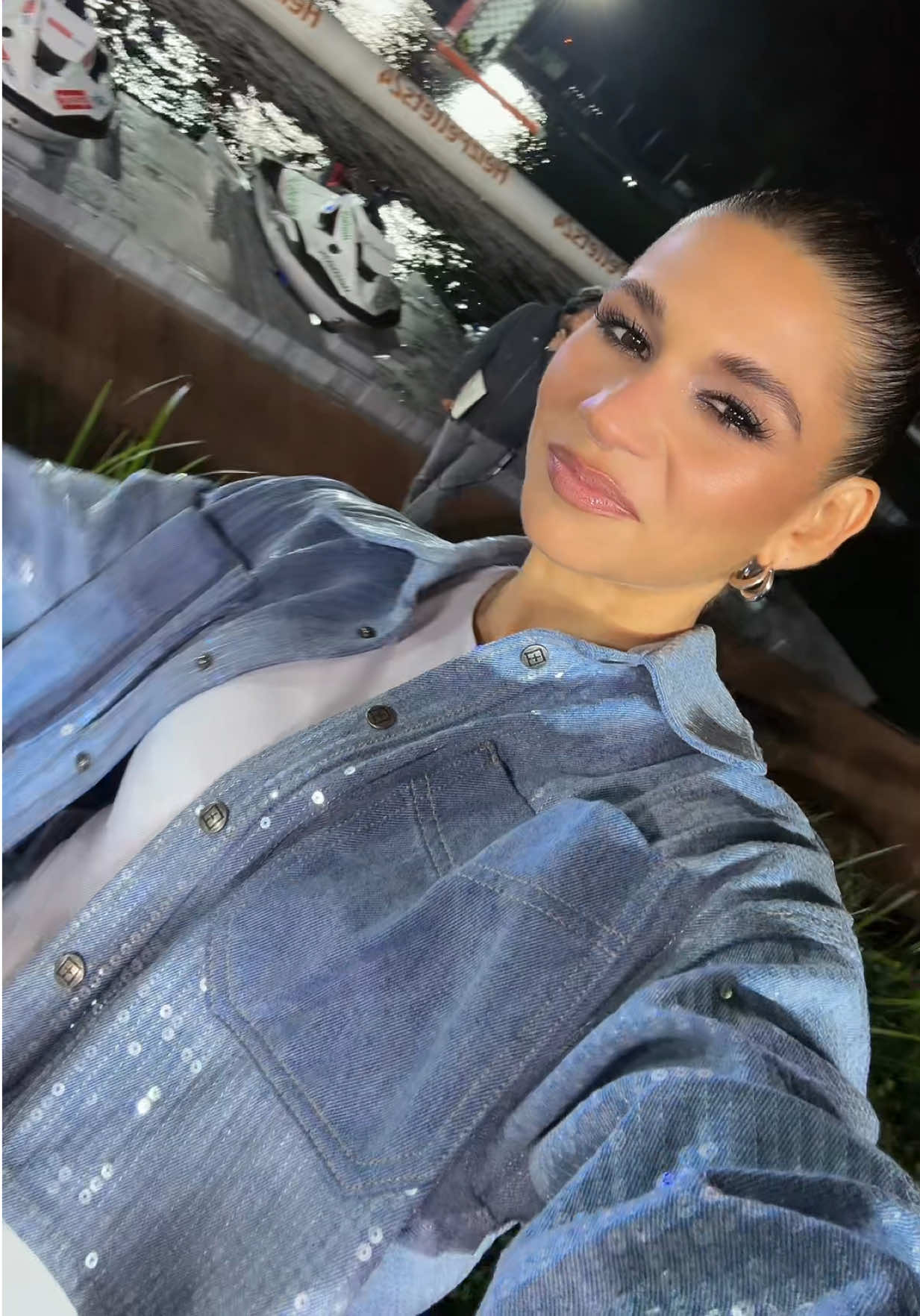 @janawosnitzaa