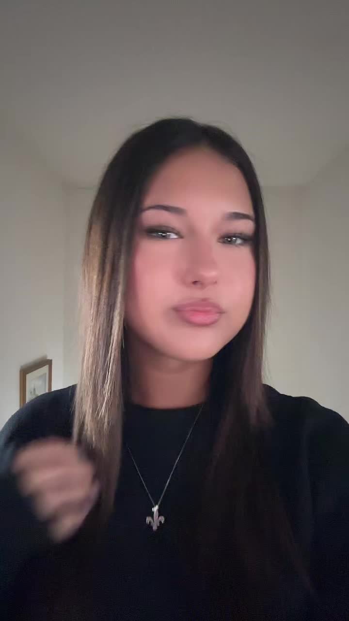 @larissa