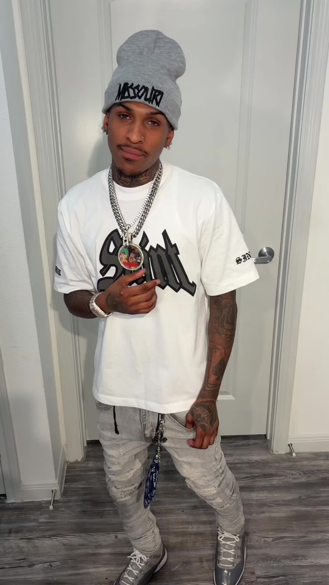 @Poohthedon