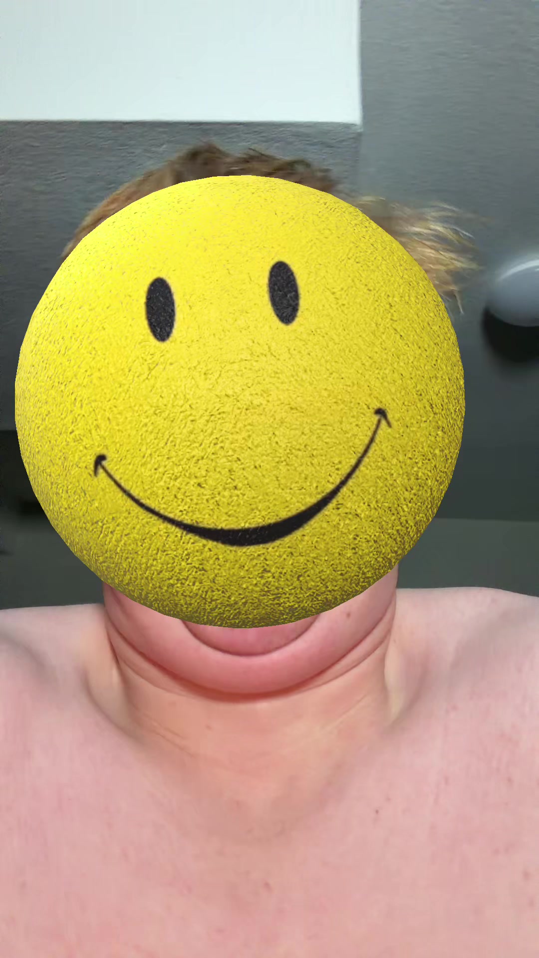 @FreakyAhCousin