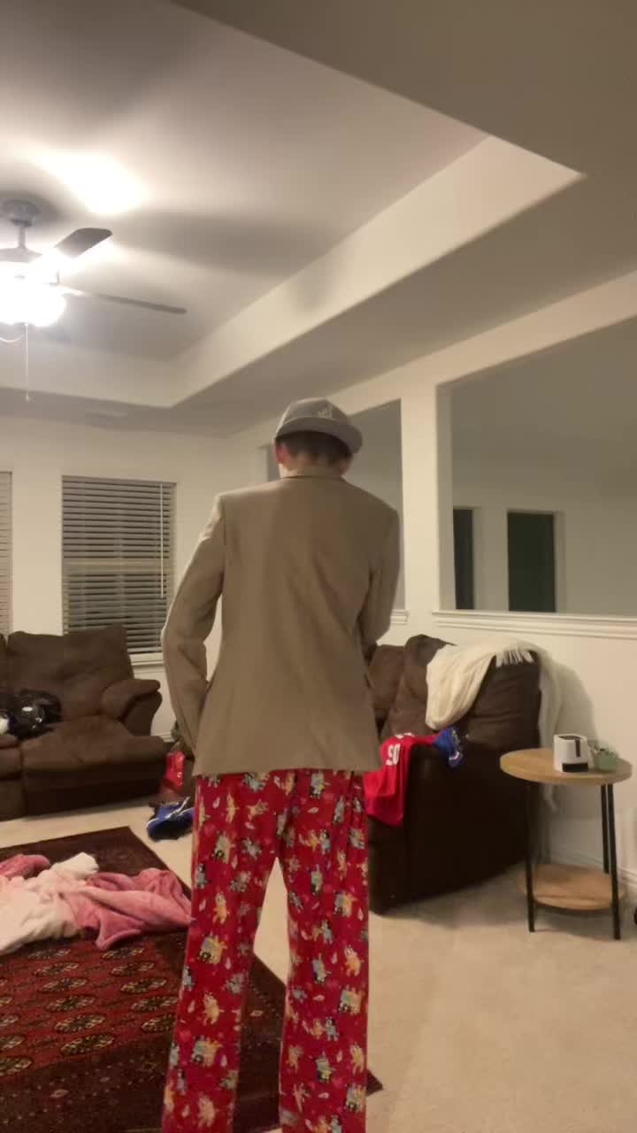 @T1TU5
