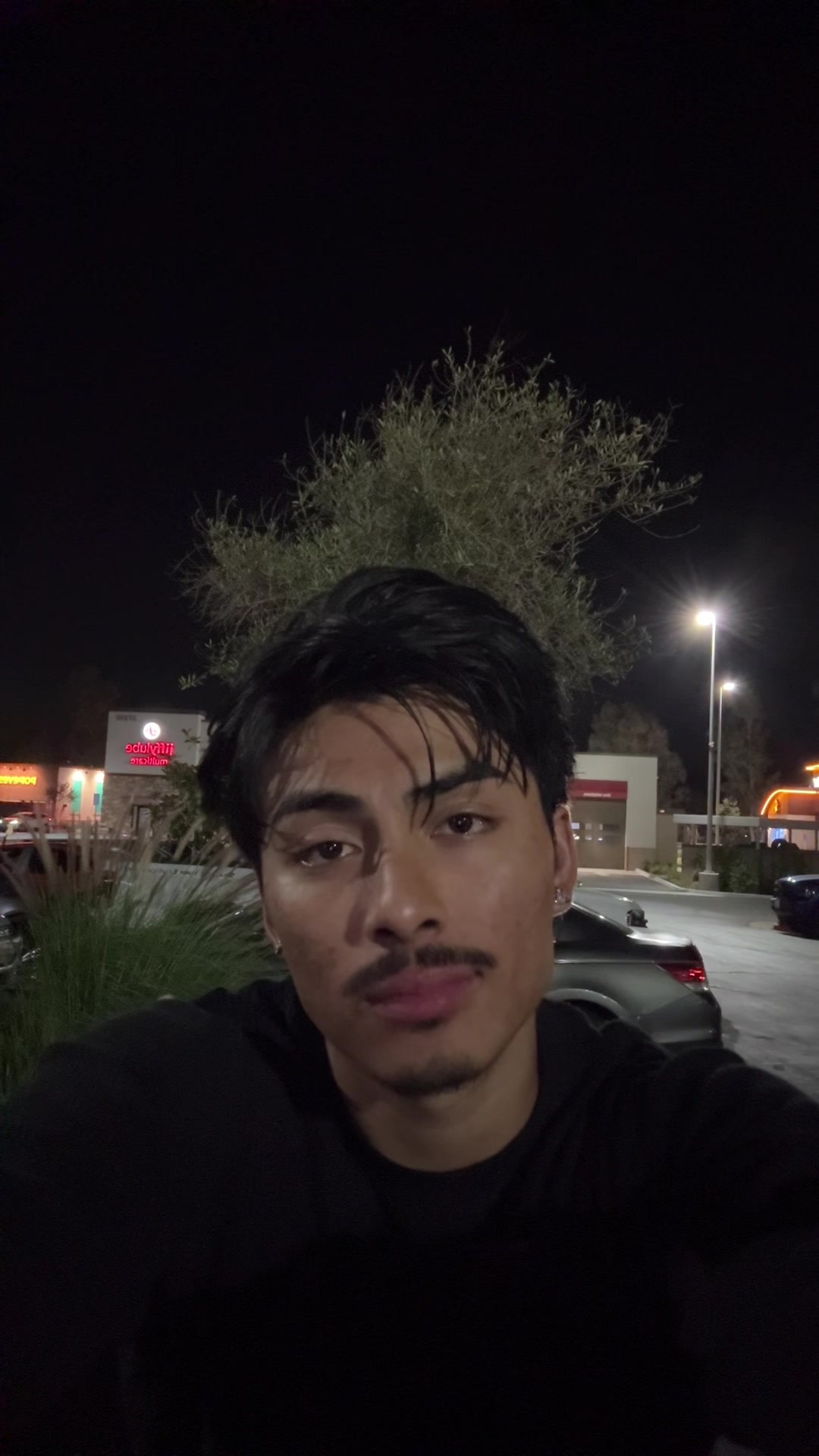 @Gio