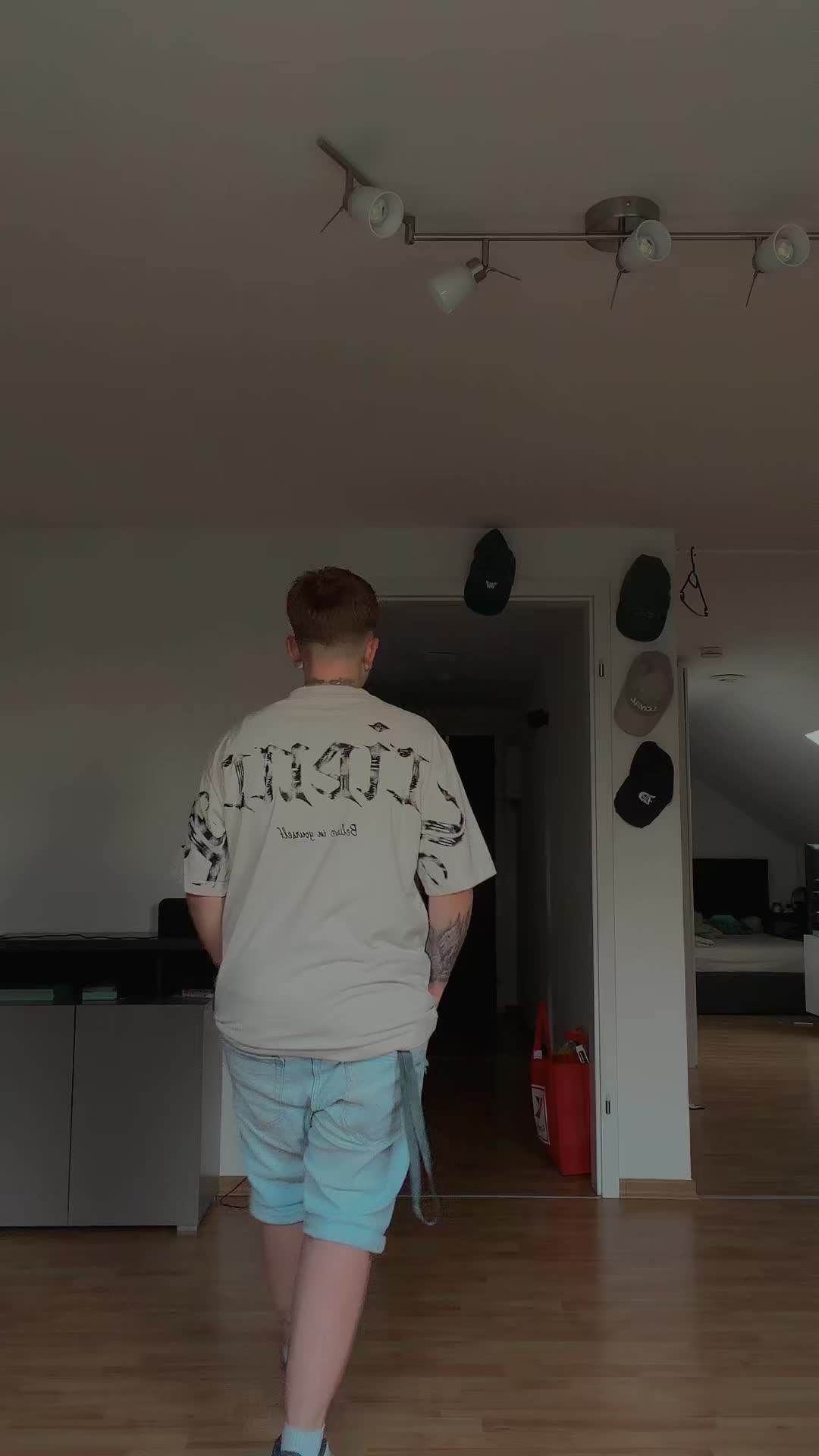 @๐