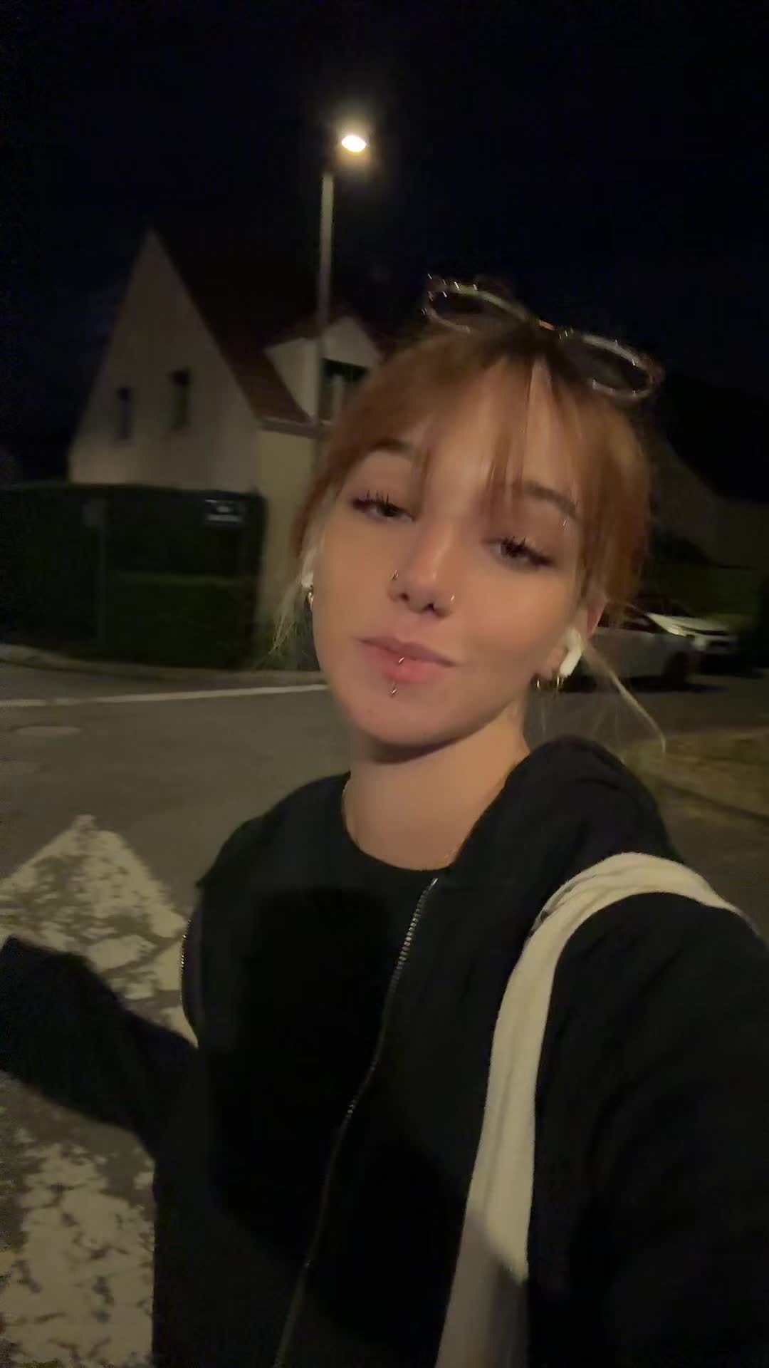 @lyraptor_