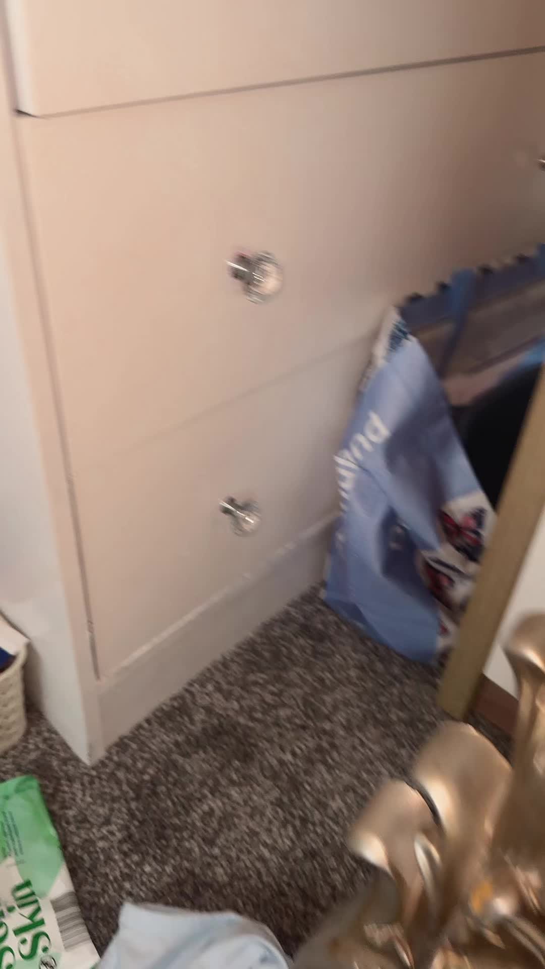 @𝐌𝐁⚡️🍭
