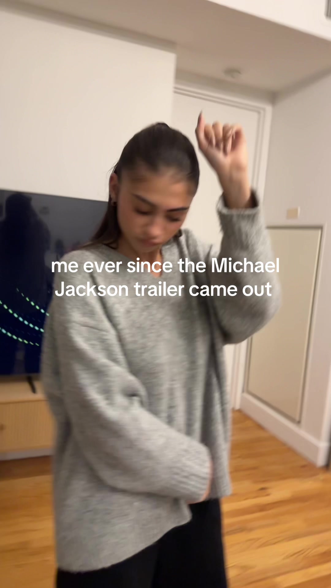 @bella