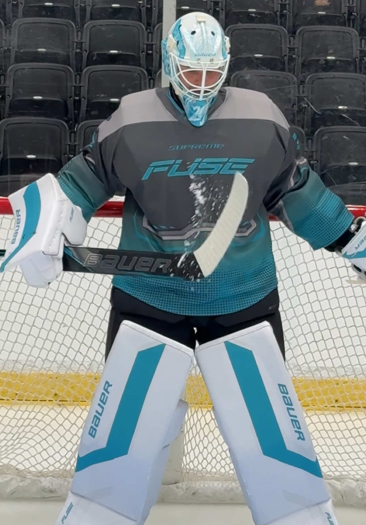 @Bauer Hockey