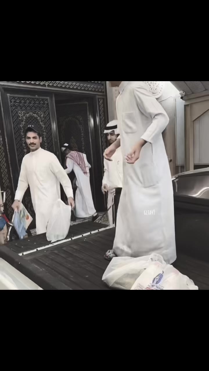 @الـ قـزيـع 🩶.