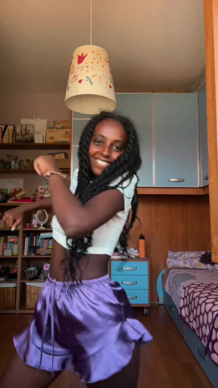 @вιтωєтα αℓвєятιηι 💃🏾