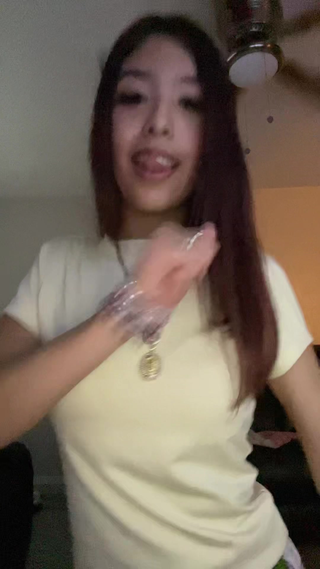 @️