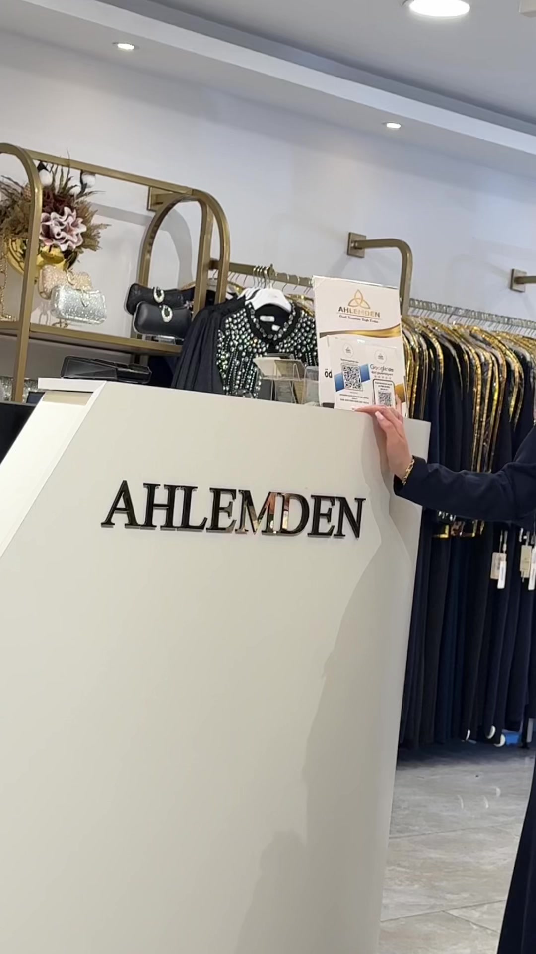 @Ahlem Eşarp