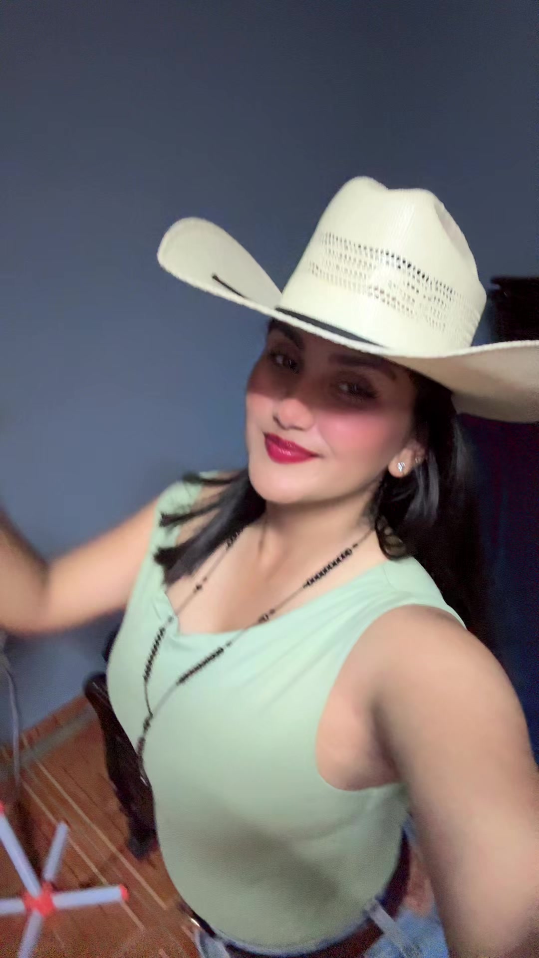 @Jued  Su&aacute;rez 👷&zwj;♀️