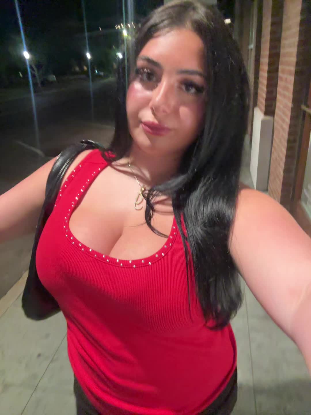 @isabellita