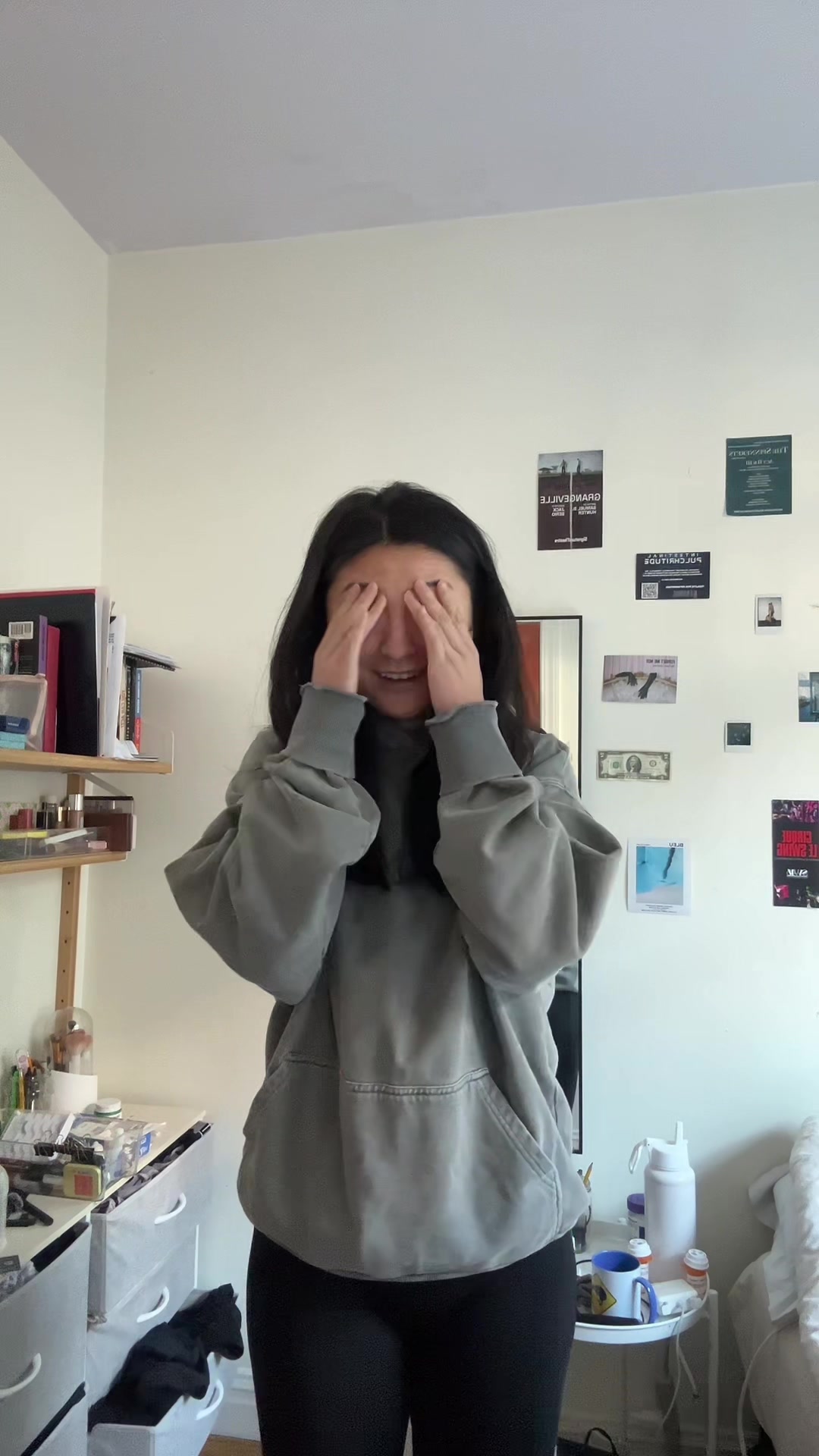 @Zizi