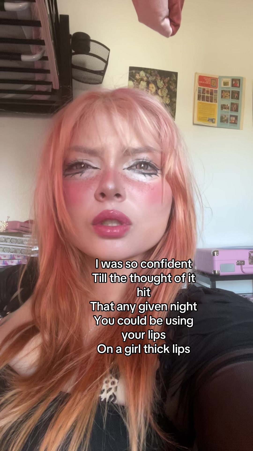 @️