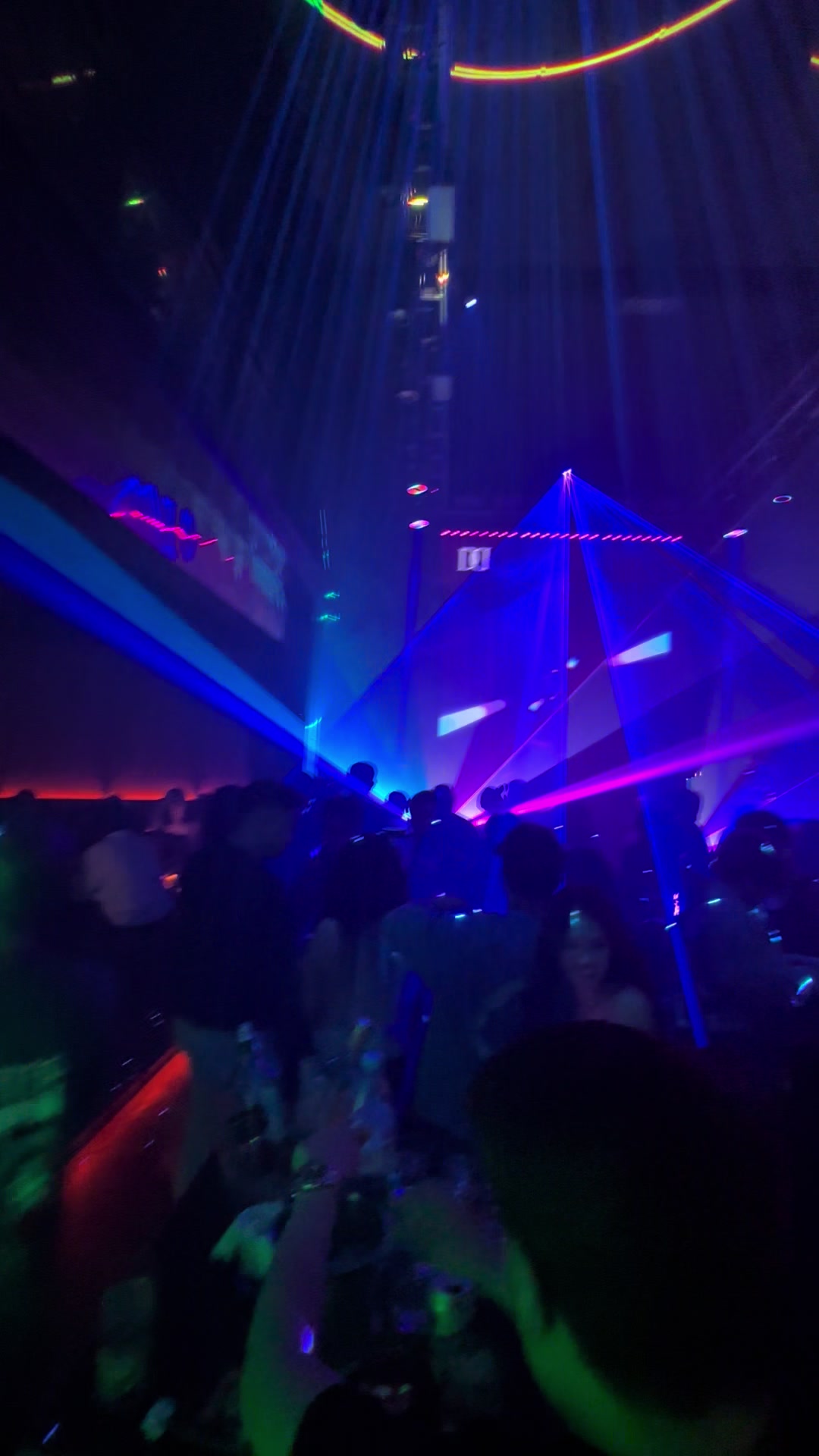 @DD NIGHTCLUB EAST