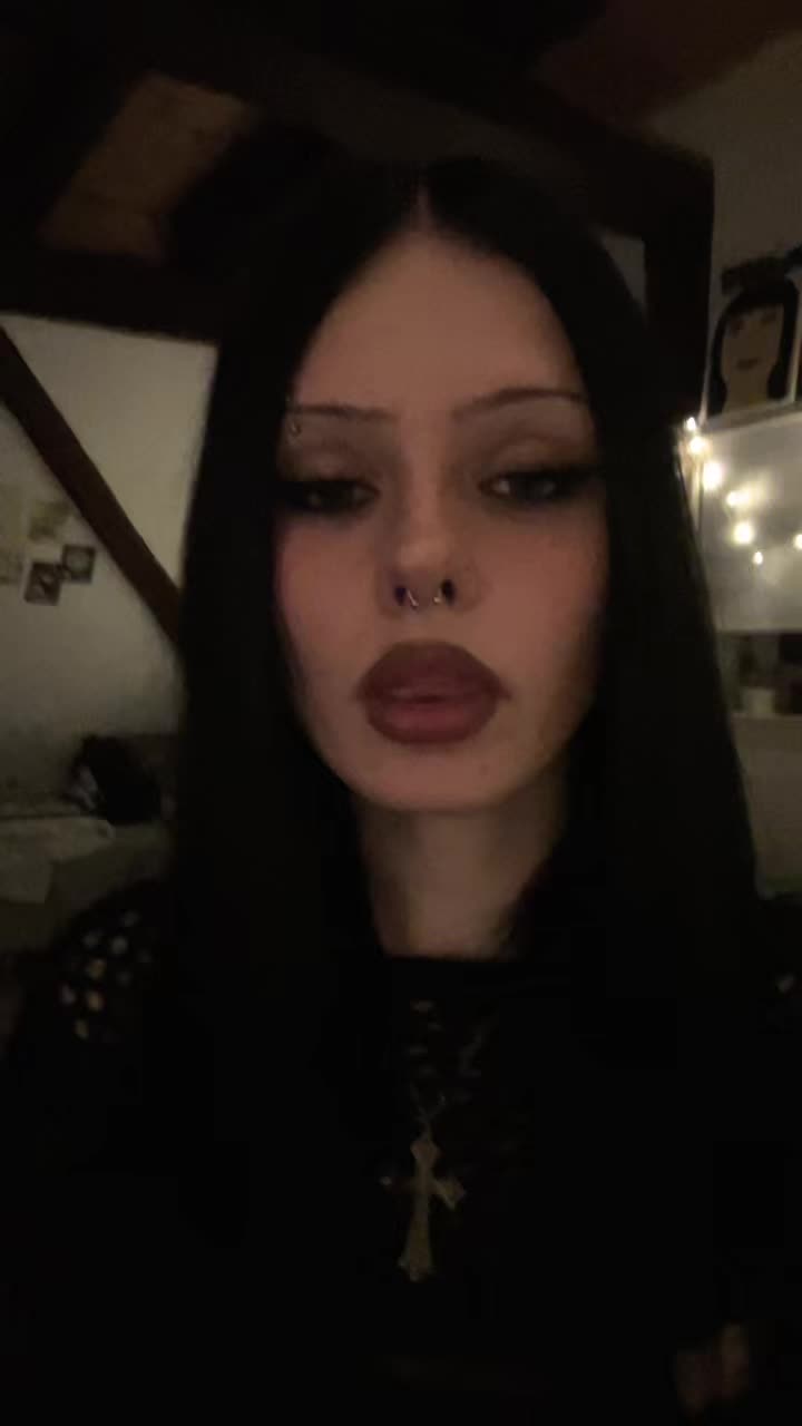 @julia
