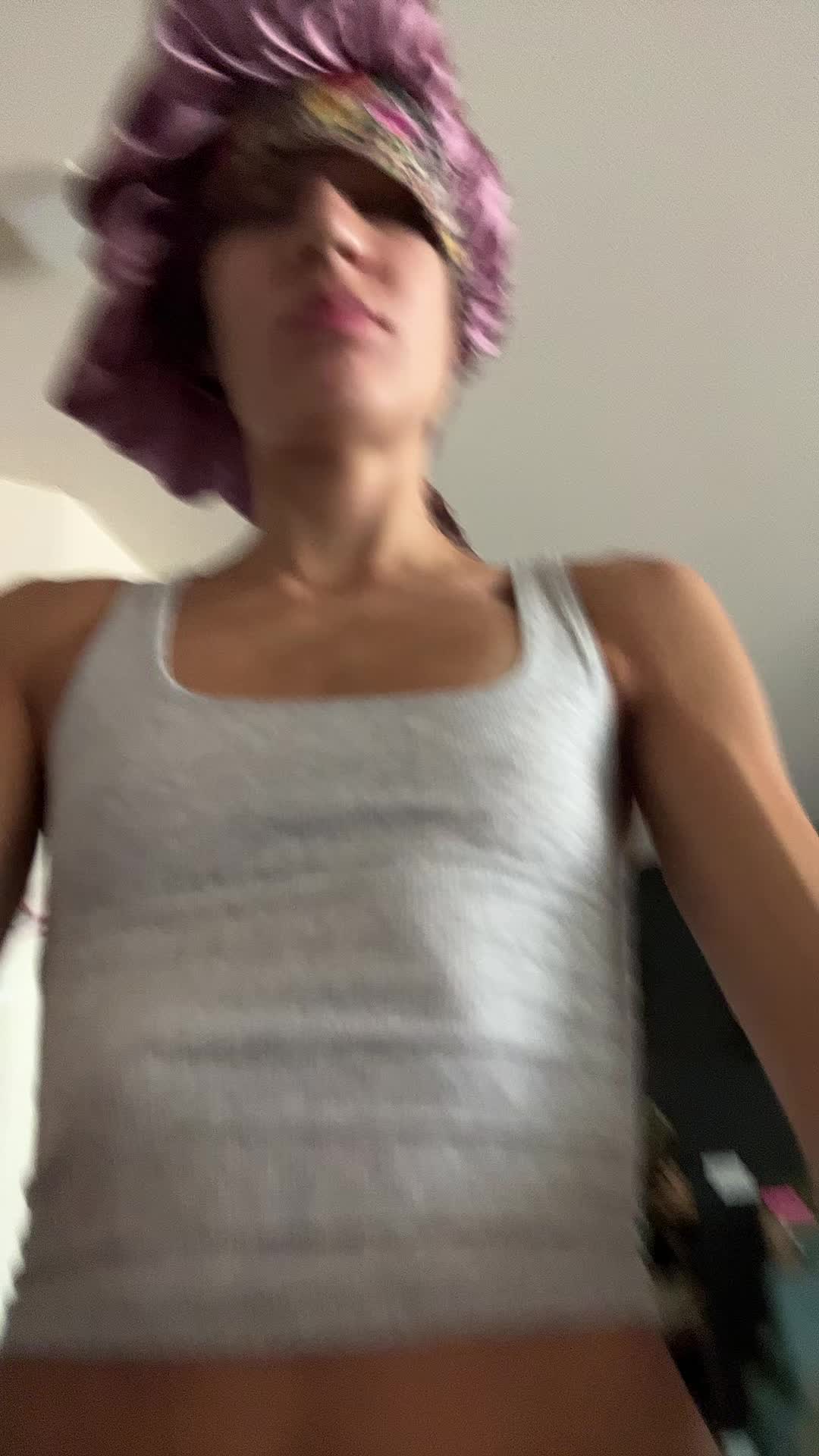 @Ania Avila