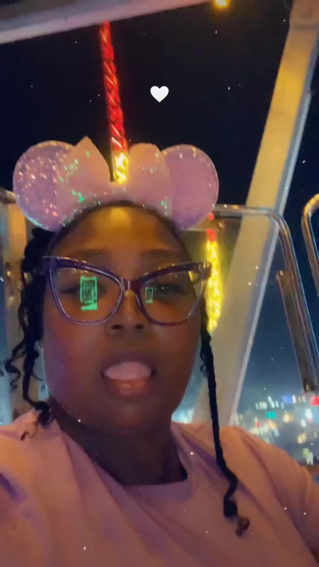 @JUICYYYTOYA