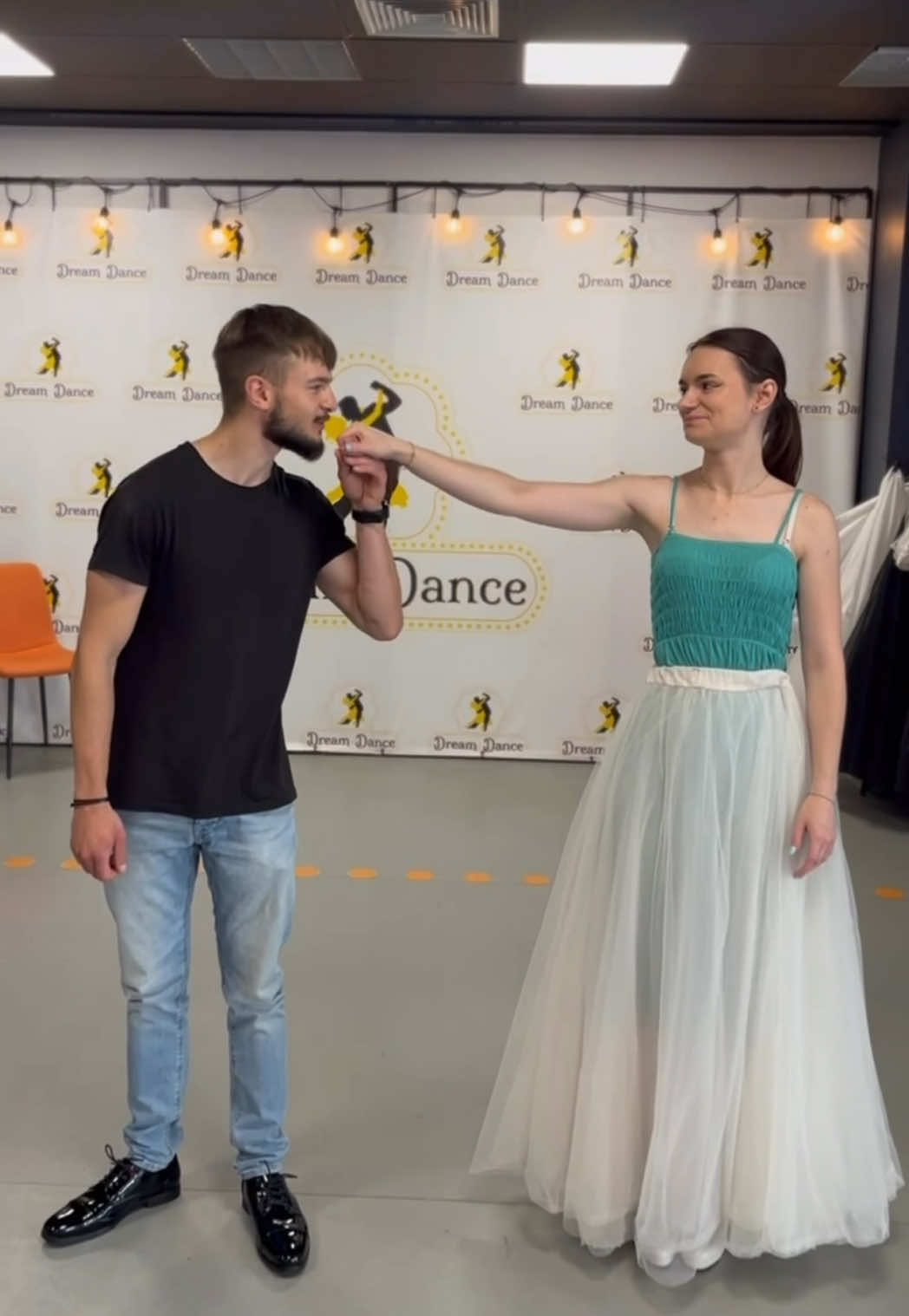@Dream Dance