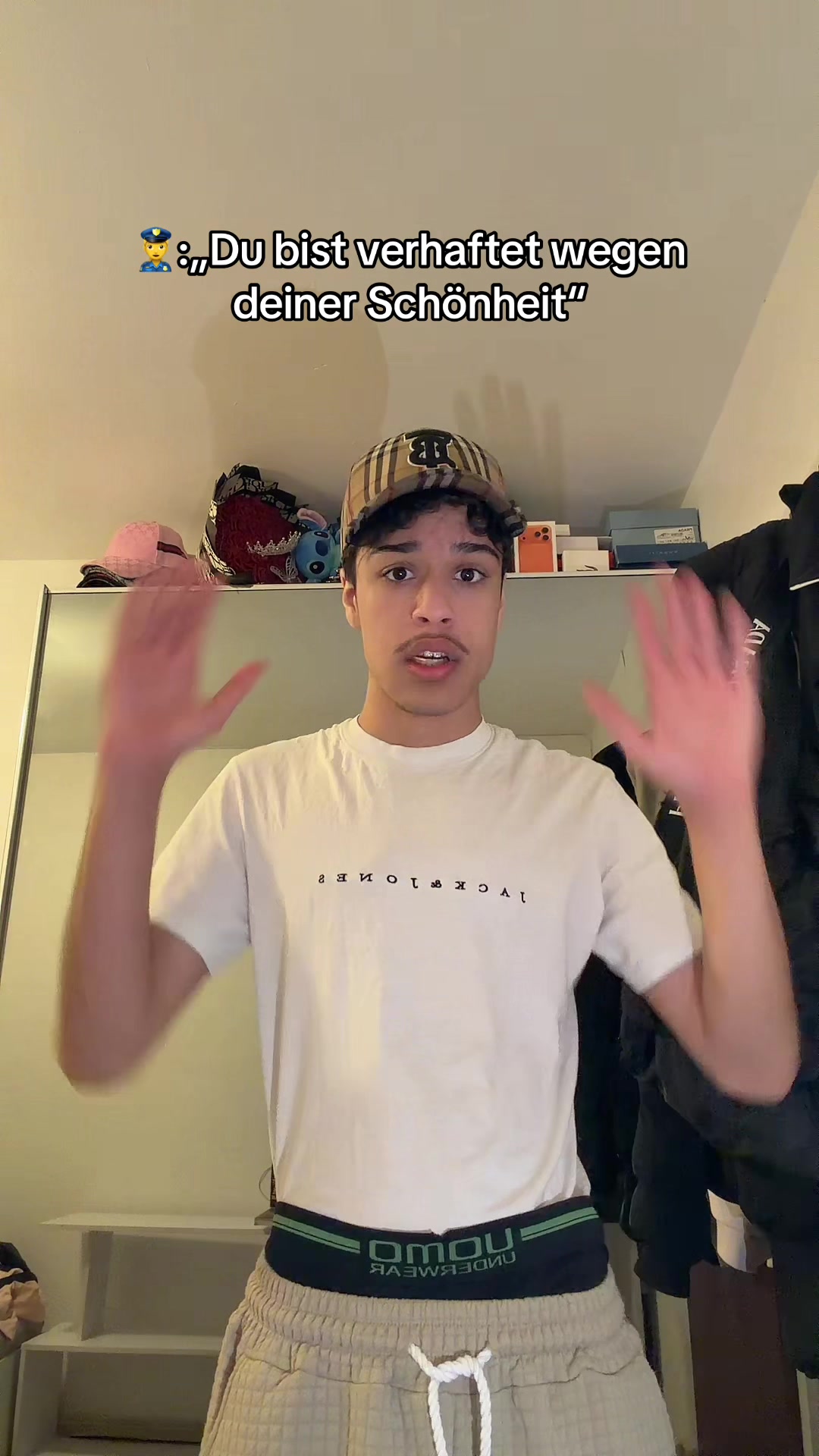 @Hewadbroo