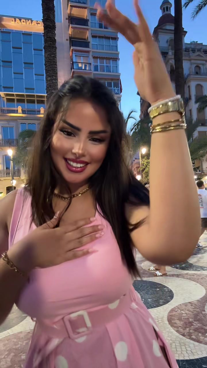 @laa_moraa