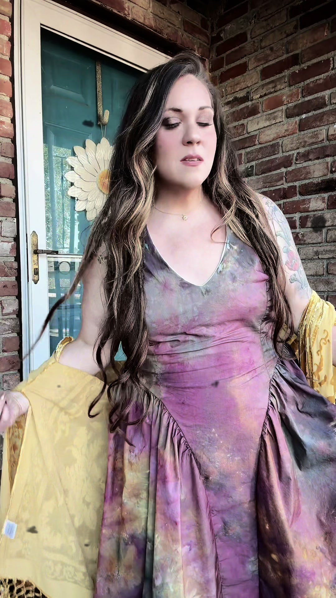 @lady.may_the.hippie.way