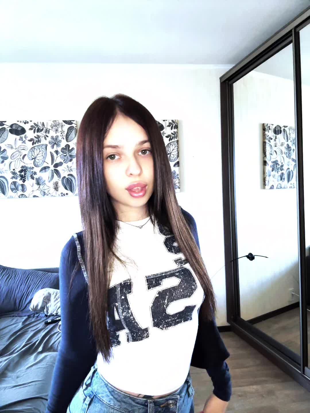@oliis.ss