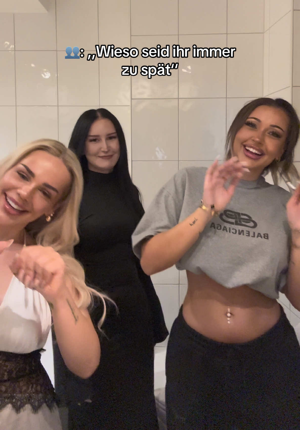 @laura moradi