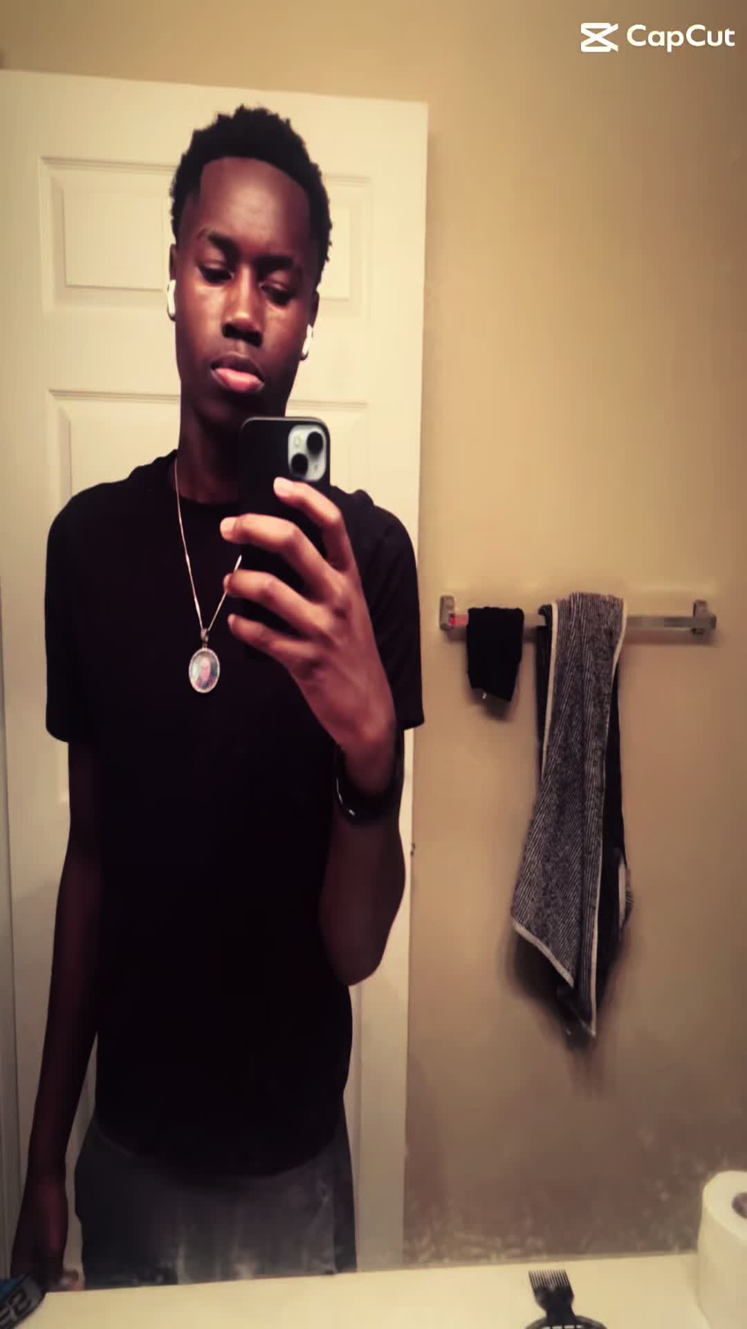 @_.conxzz