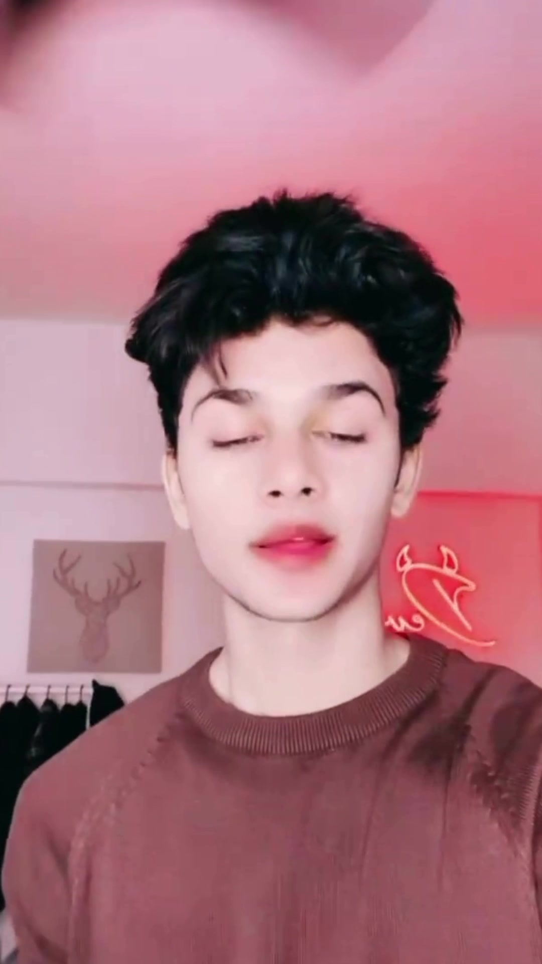 @luckydancer786112