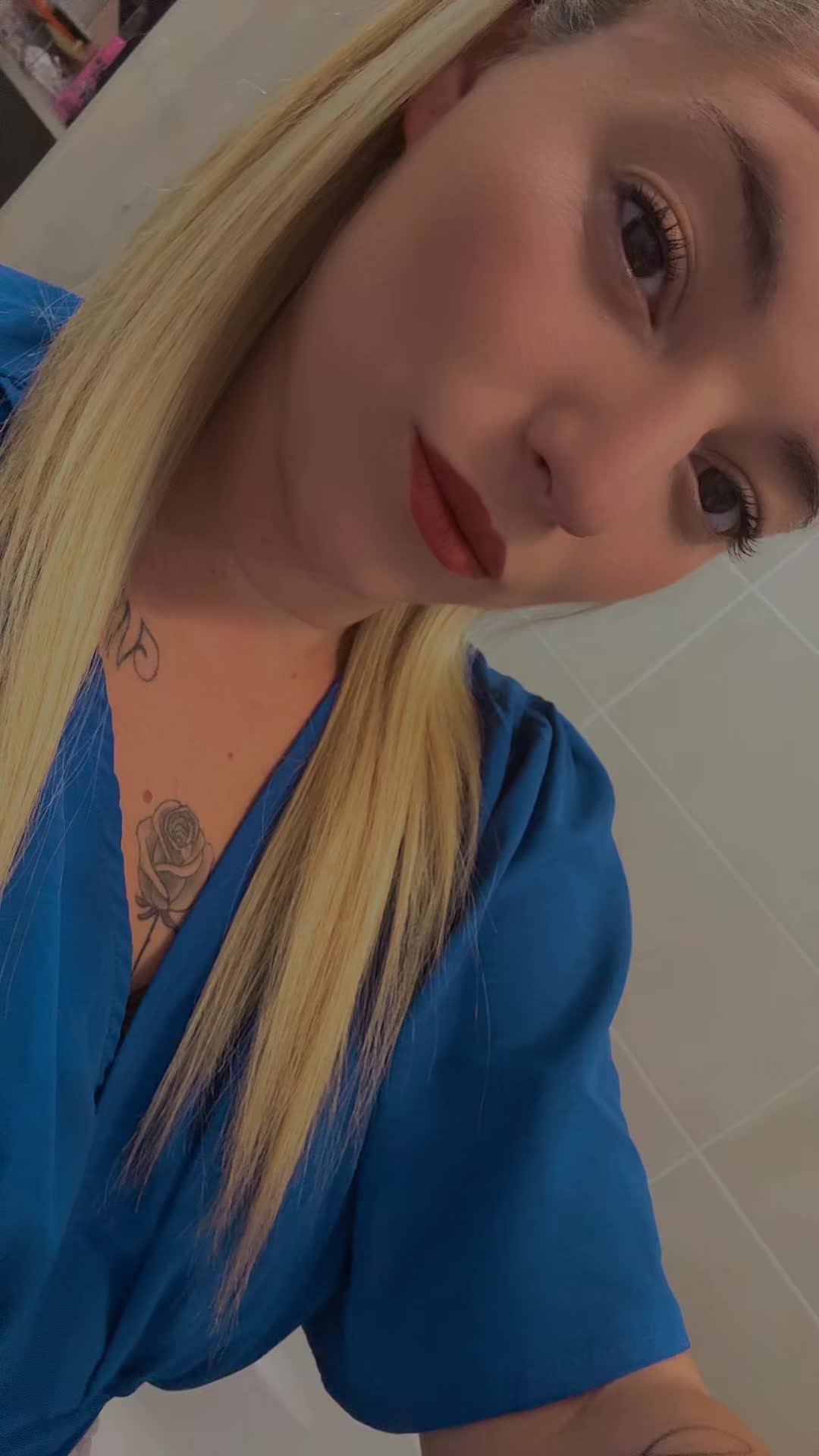 @Elodiie Viingt-siix
