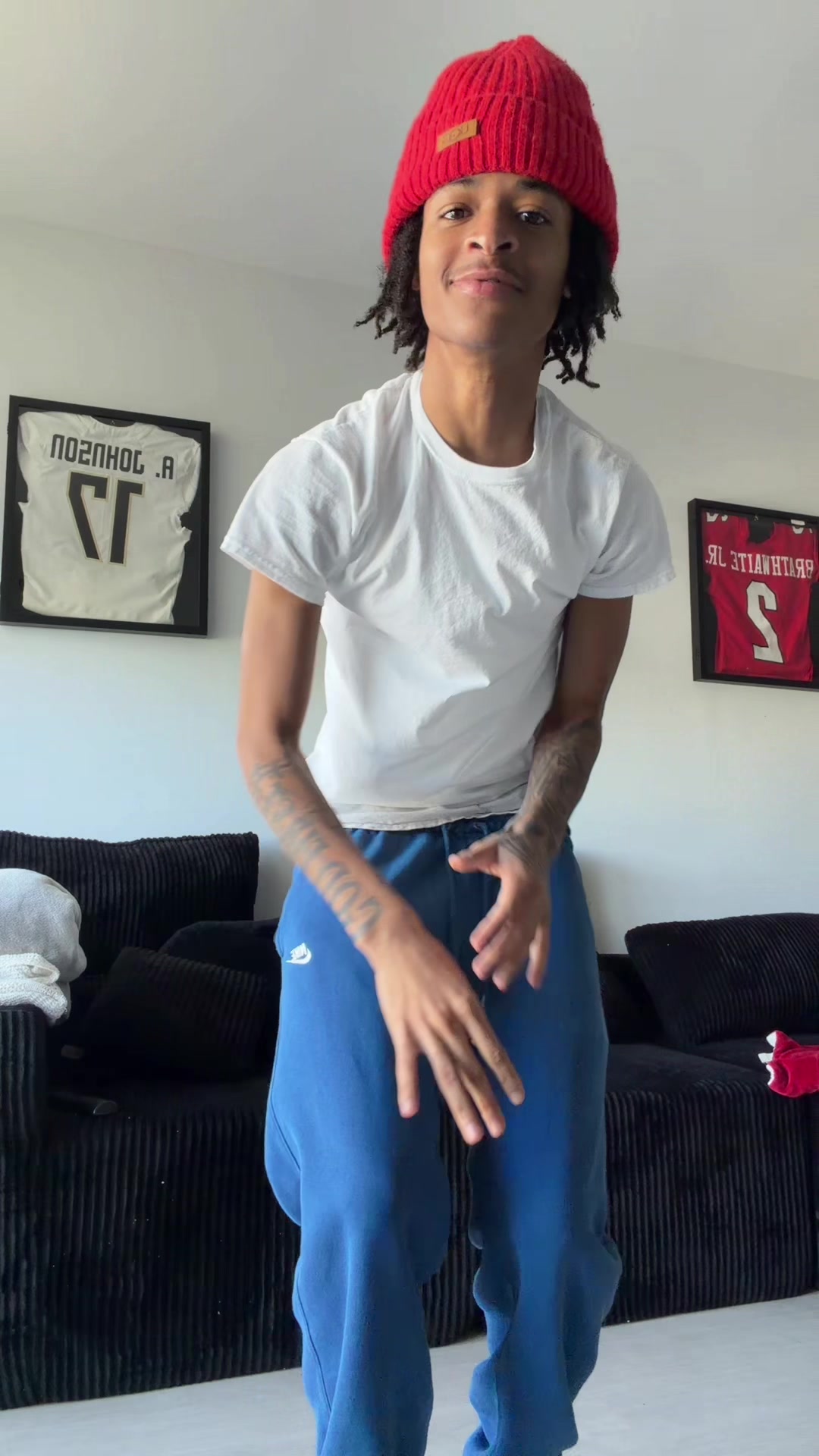 @lilmari