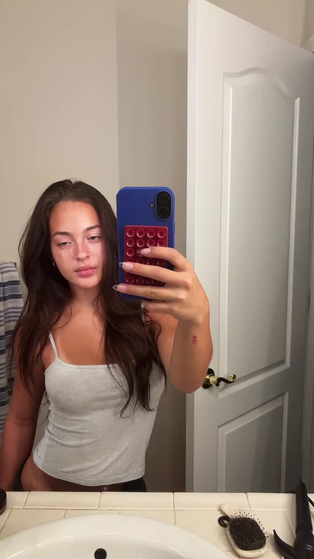 @nicolette
