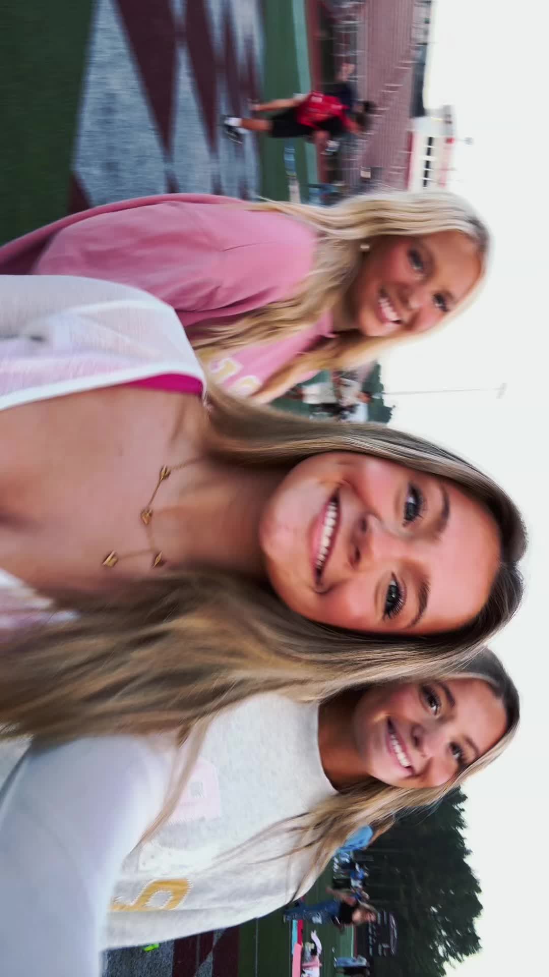 @carowittie