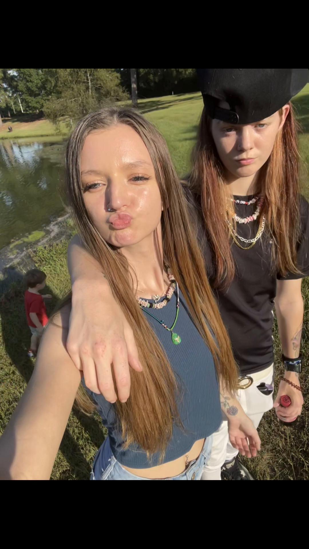 @lindsey_brie
