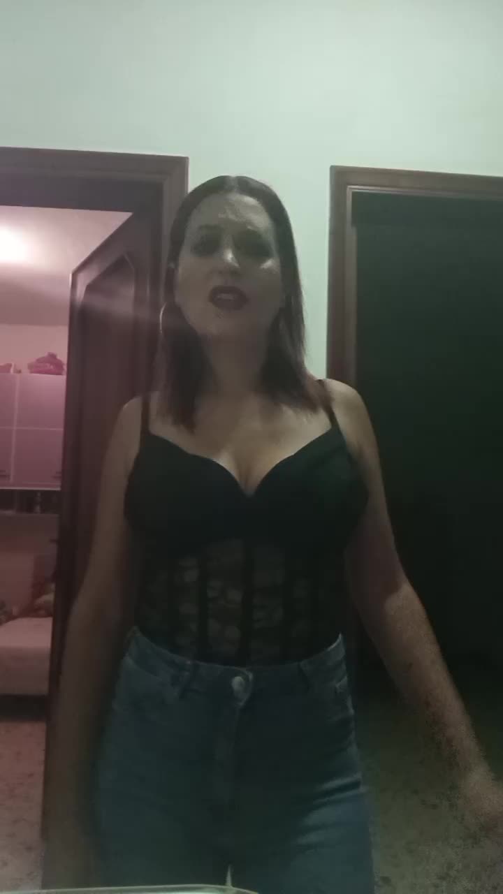 @Enza
