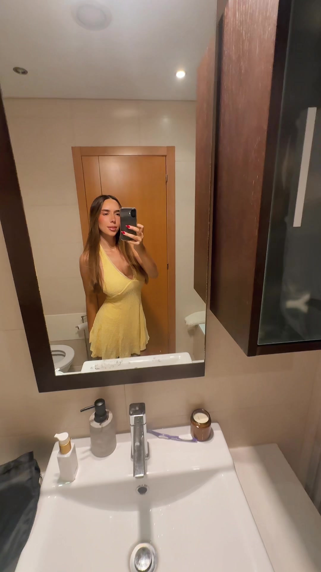 @leonora.teixeiraa_