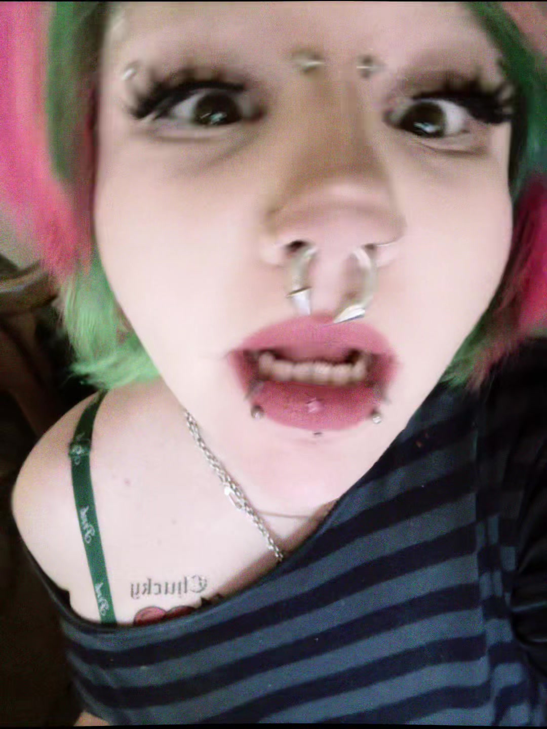 @Unicornglitterfart >o<