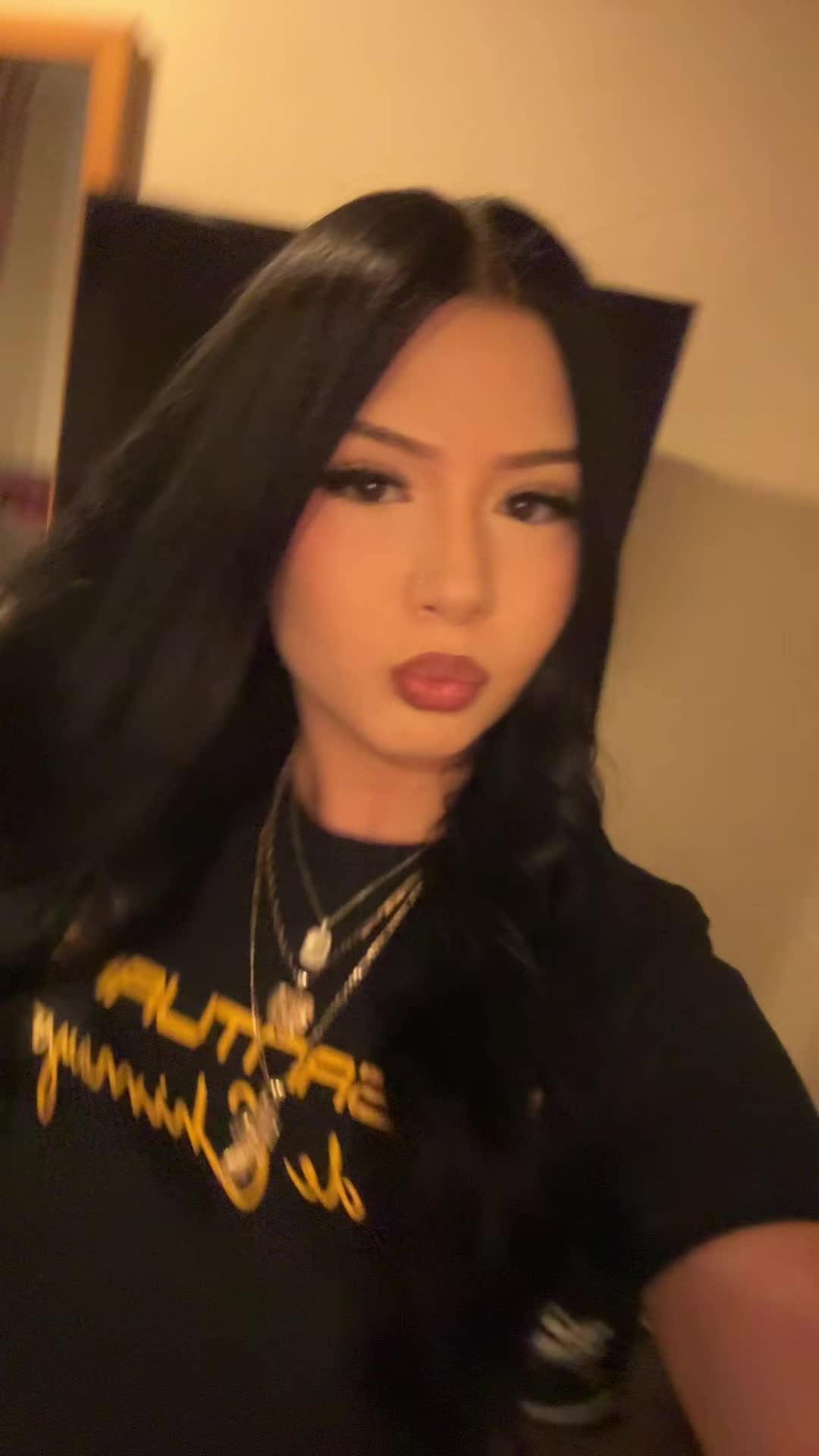 @𝐌𝐚𝐫𝐭𝐡𝐚𝐥𝐲𝐧𝐧❦ꨄ