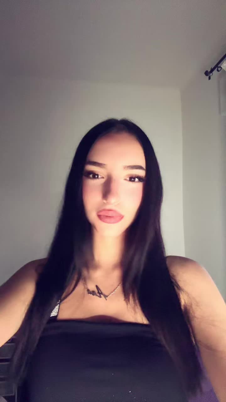 @nana𖣂