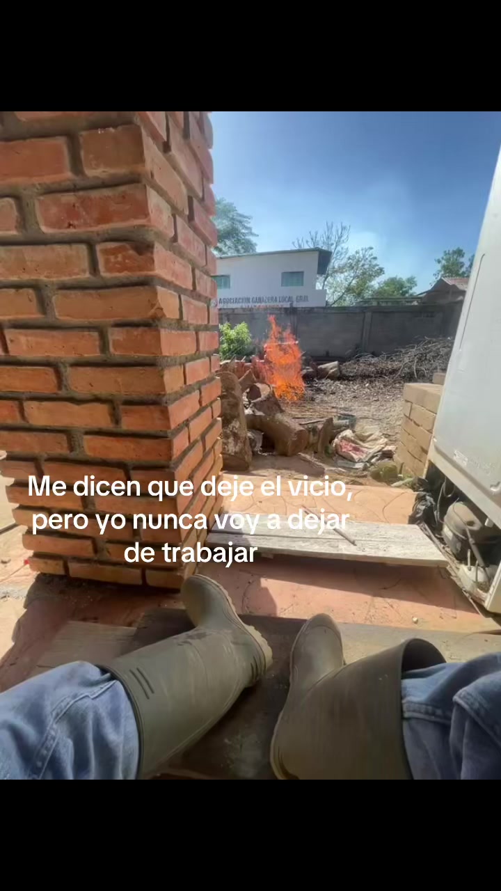 @Adrián__v_v