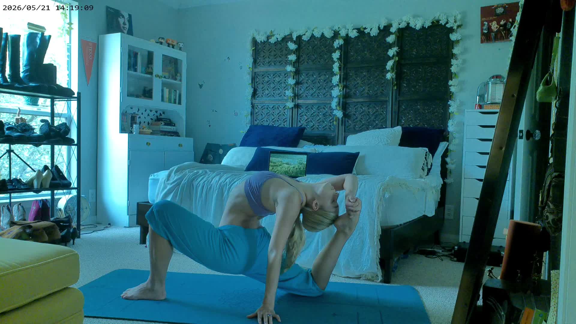@CamillaManor