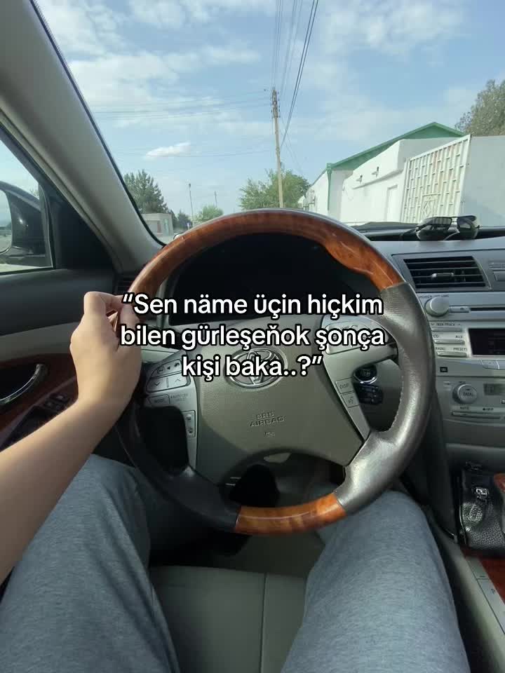 @bally&yacute;evvv
