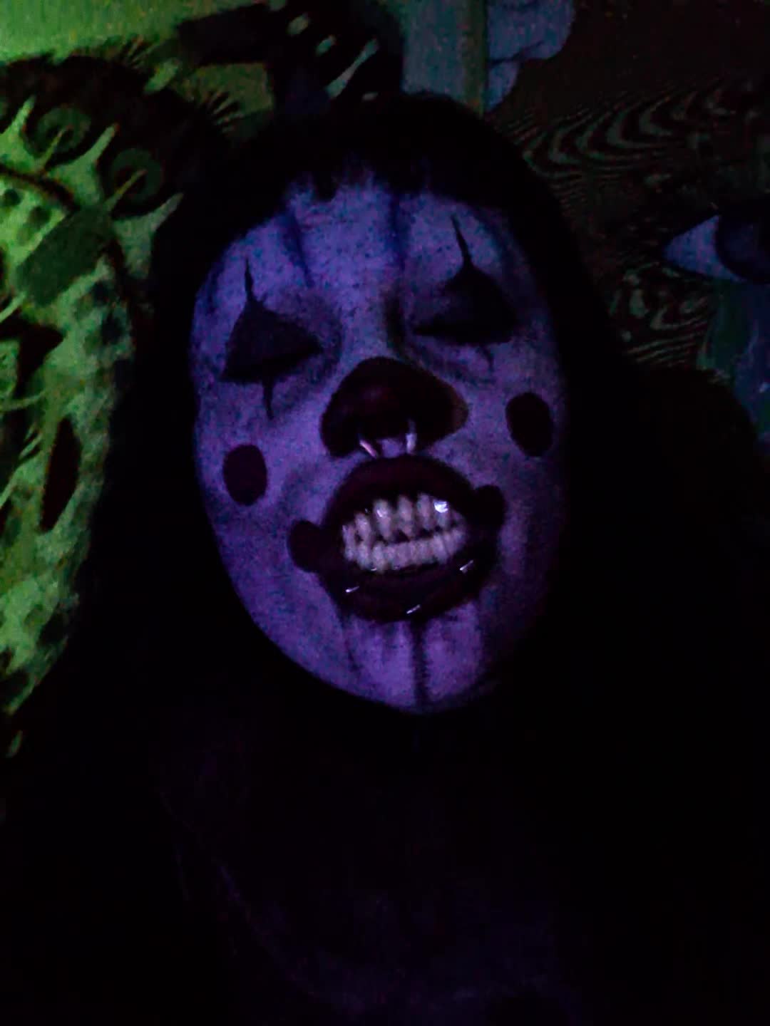 @ClownGutz🤡