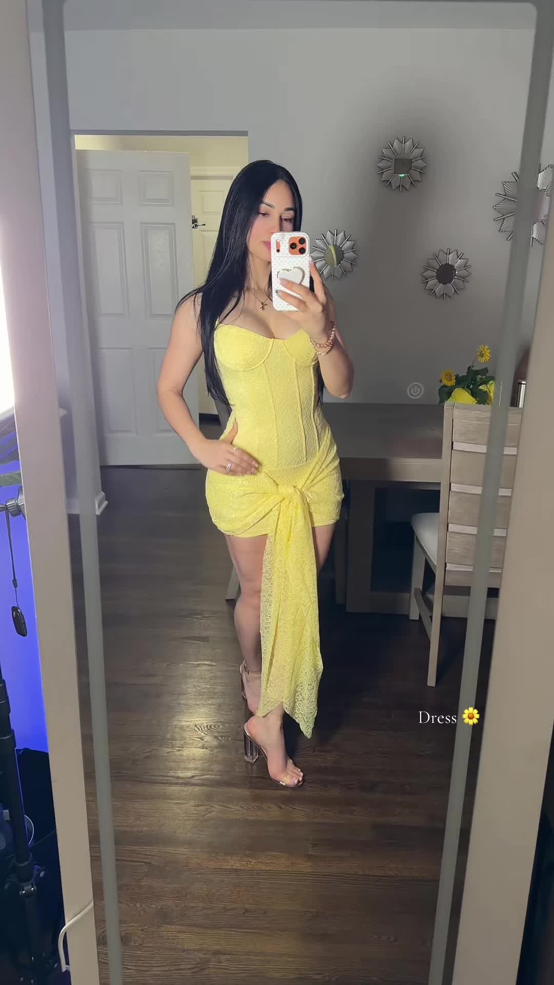 @Yelissa