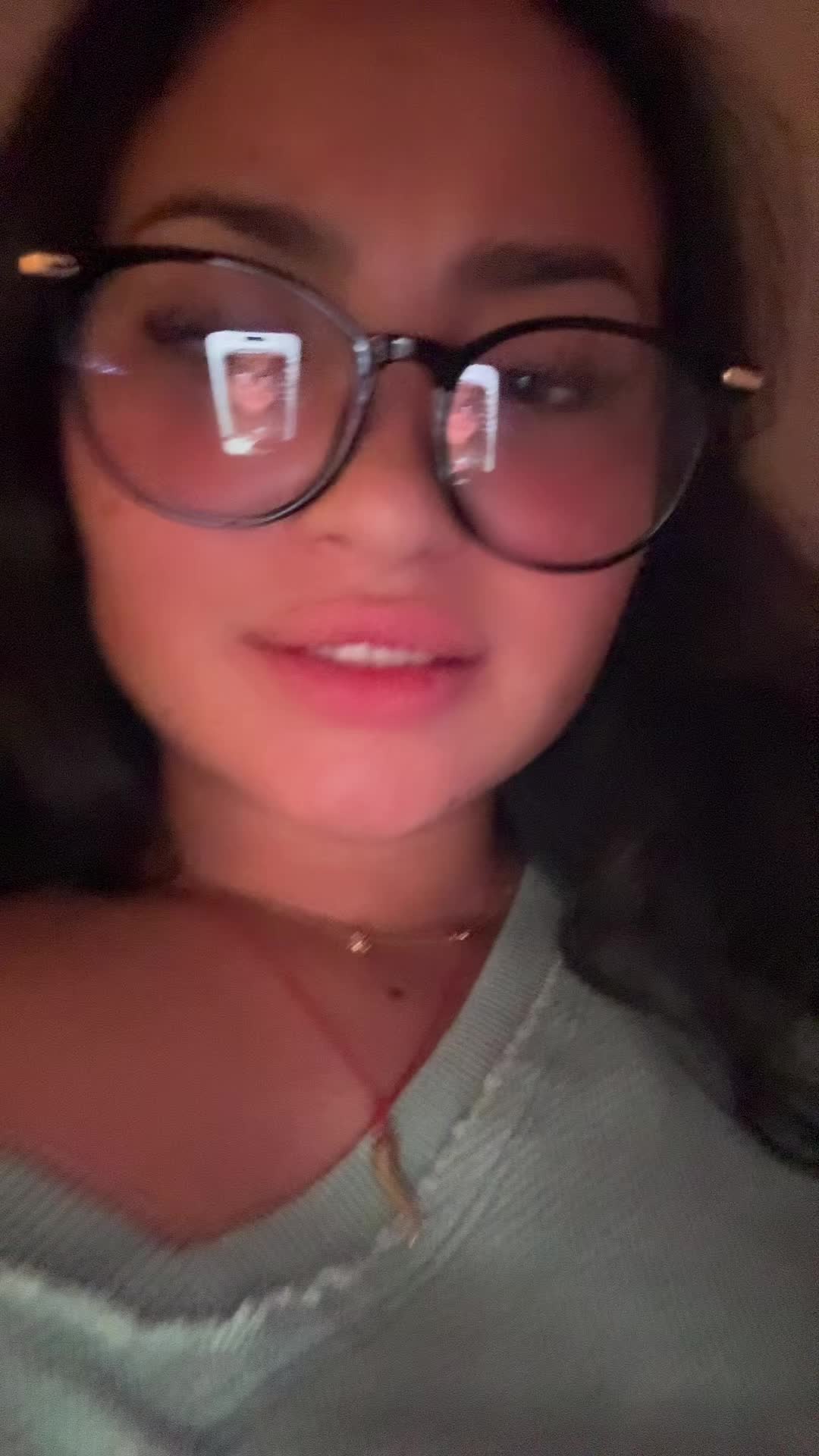 @clarabella1888