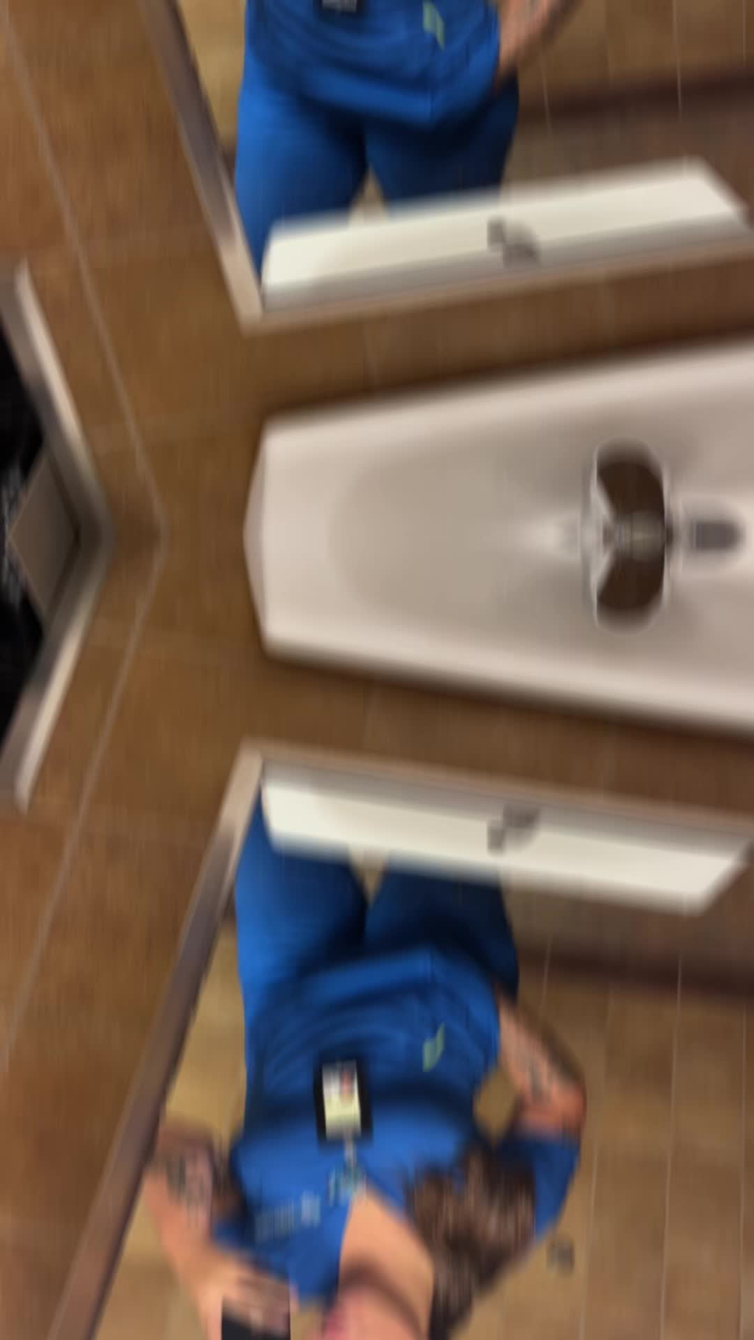 @Destony🩵