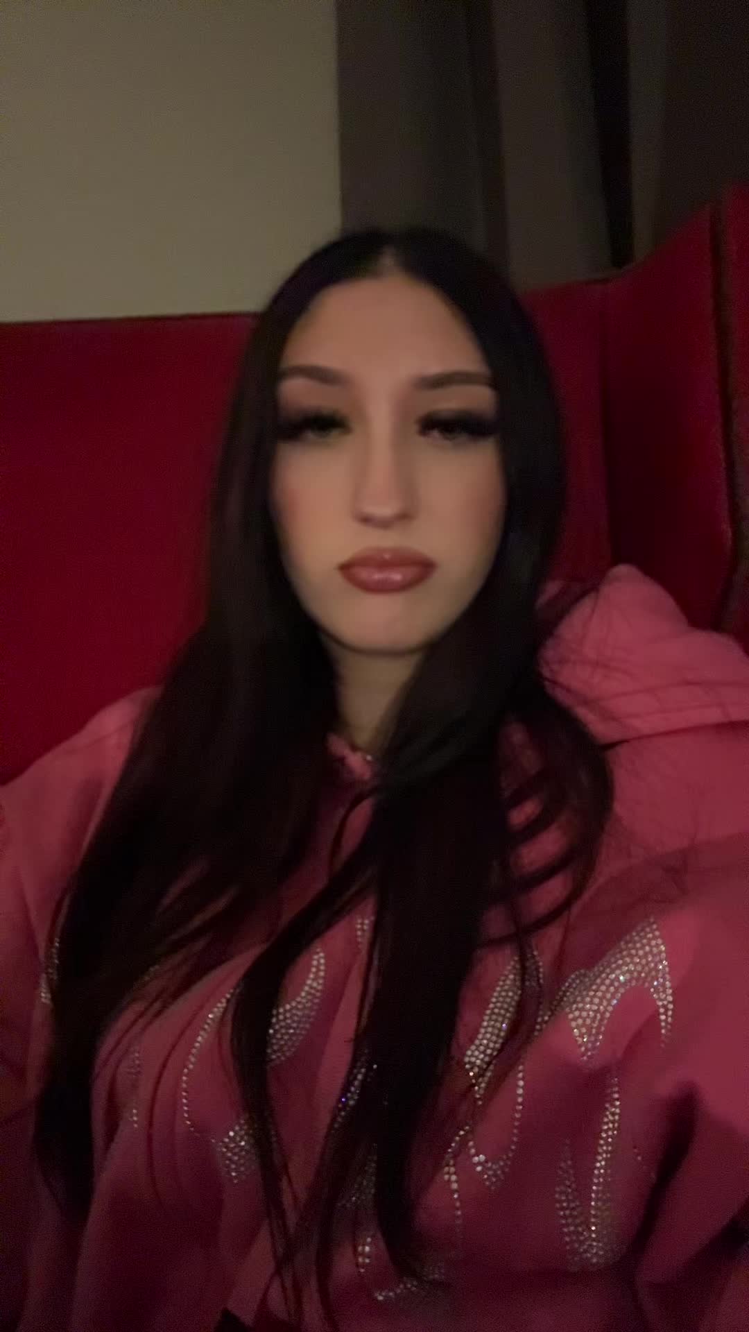 @️
